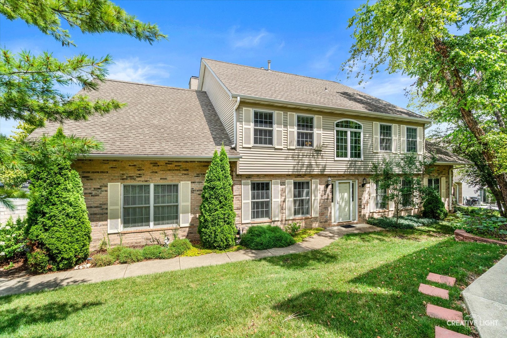 1404 Laurel Oaks Drive Property Photo 1
