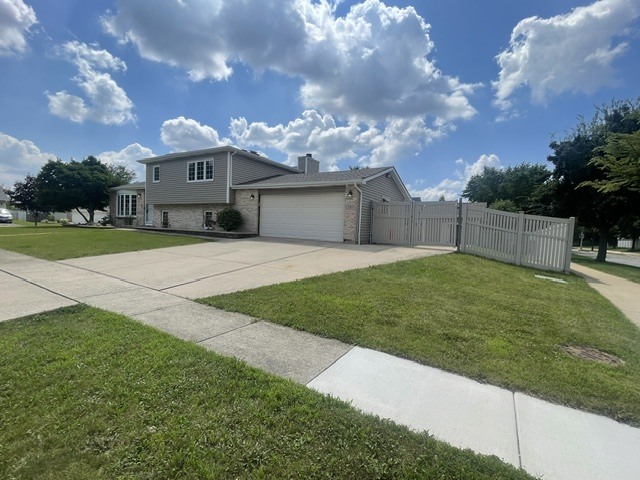 793 Six Pines Drive Property Photo 2