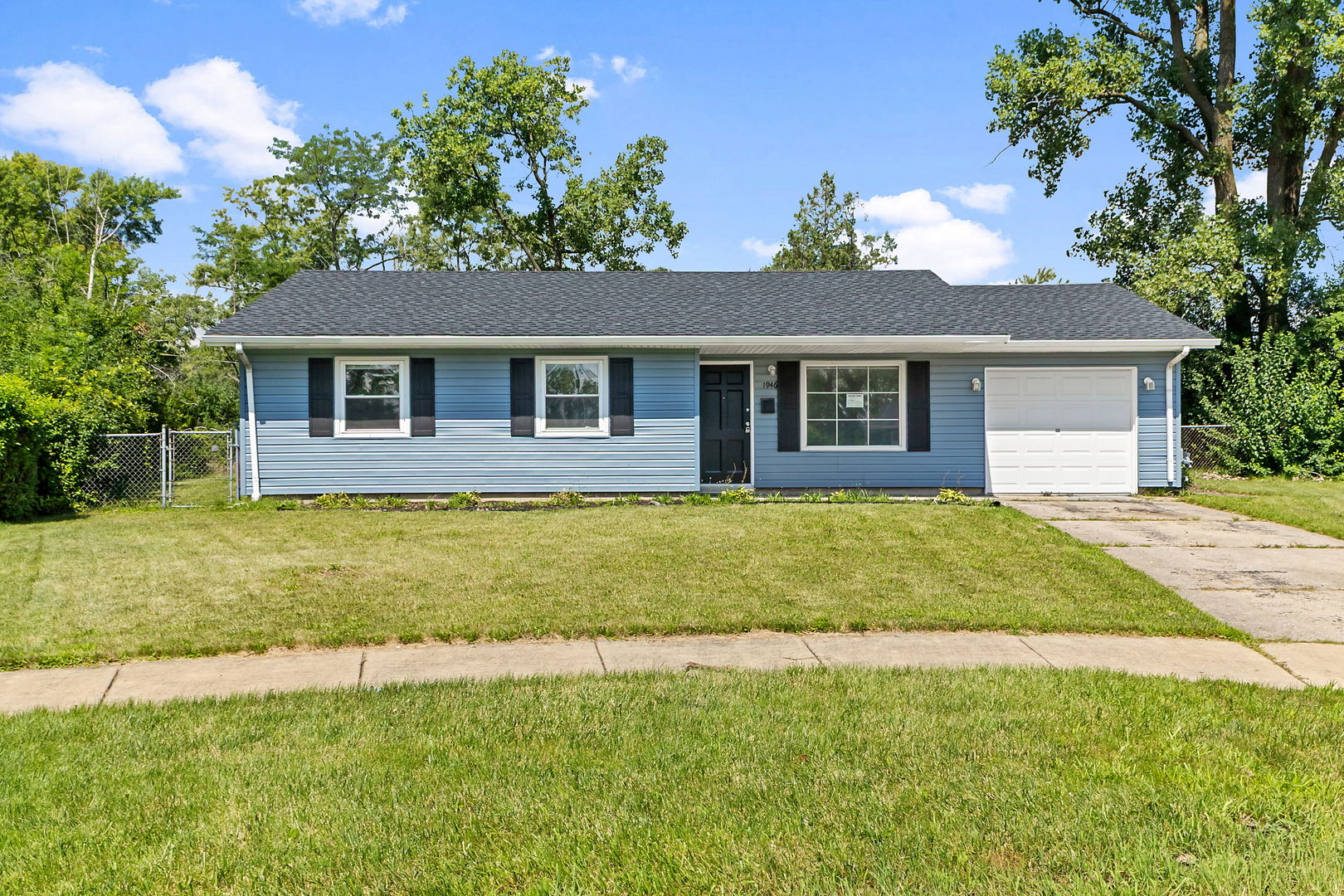 1946 Wooster Court Property Photo 1
