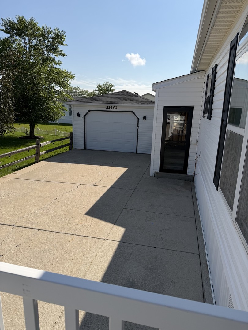 22943 S Big Run Drive Property Photo 4