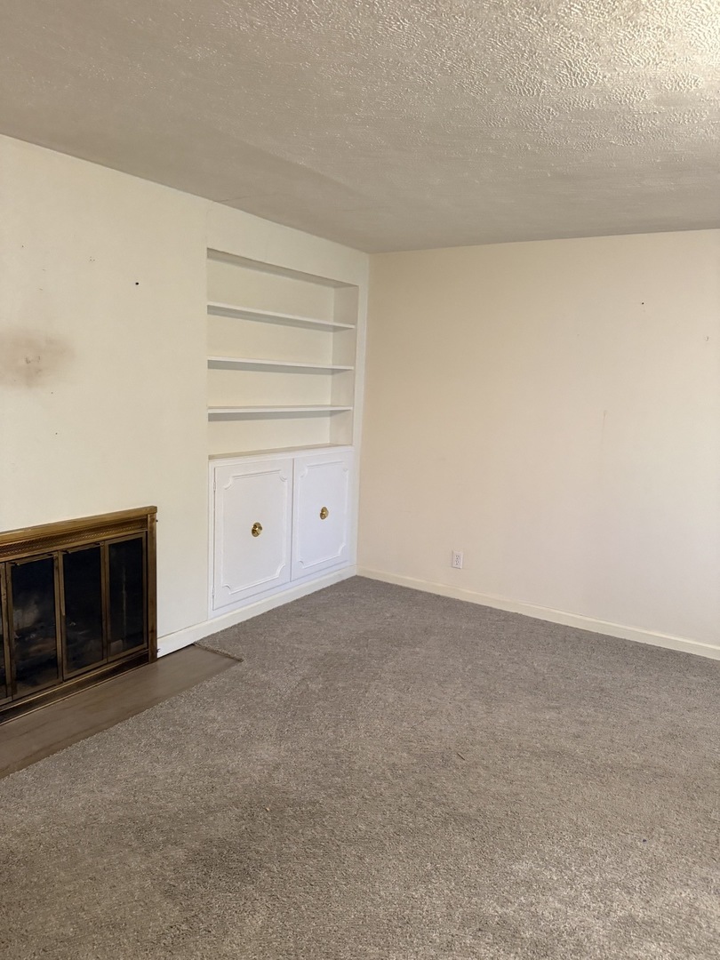 810 E 7th Street Property Photo 17