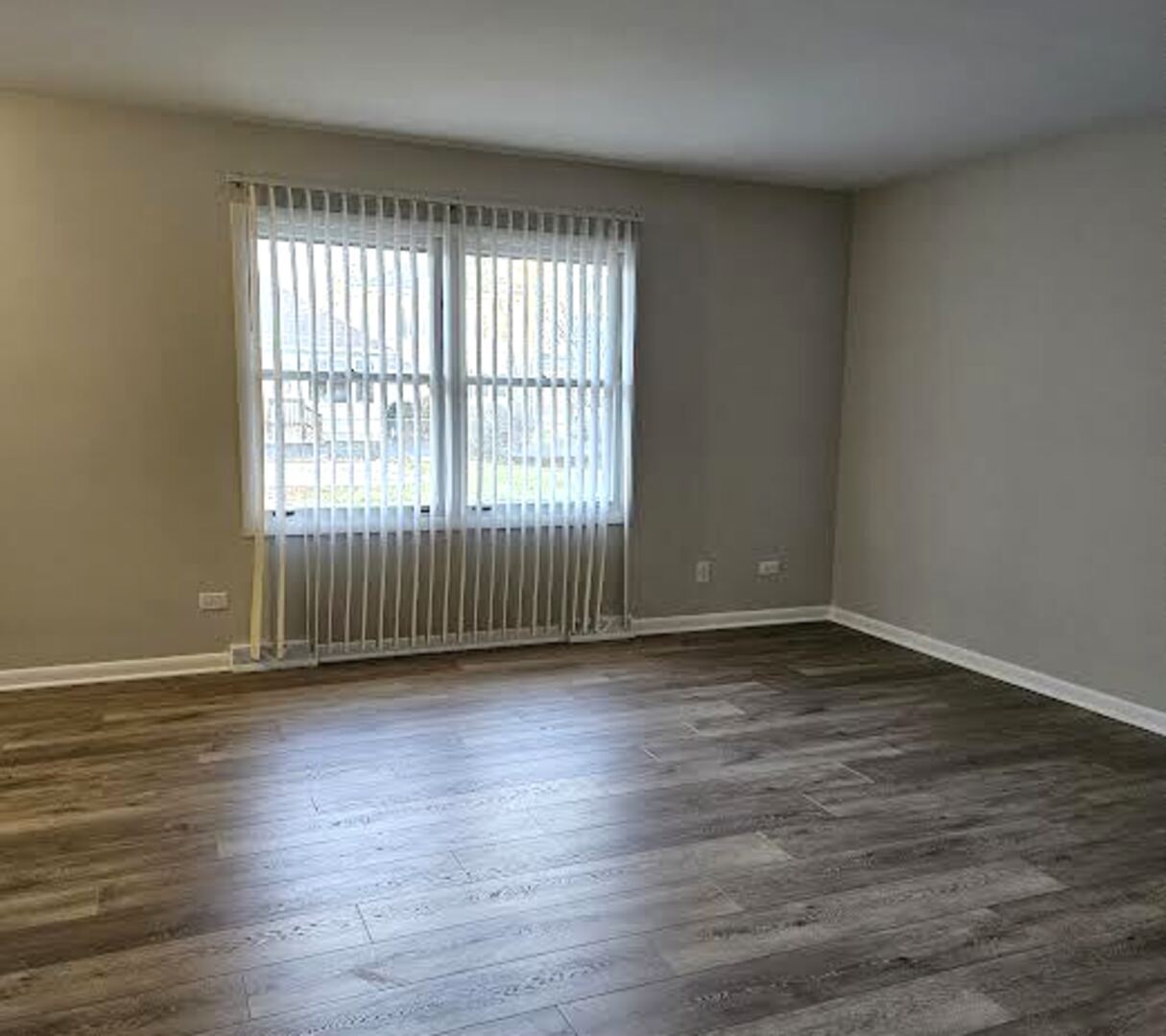 914 Hillside Avenue 1 Property Photo 3
