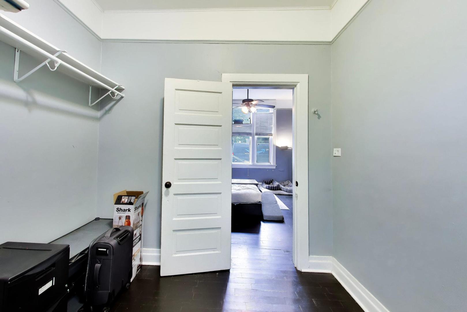 3501 N Damen Avenue Property Photo 10