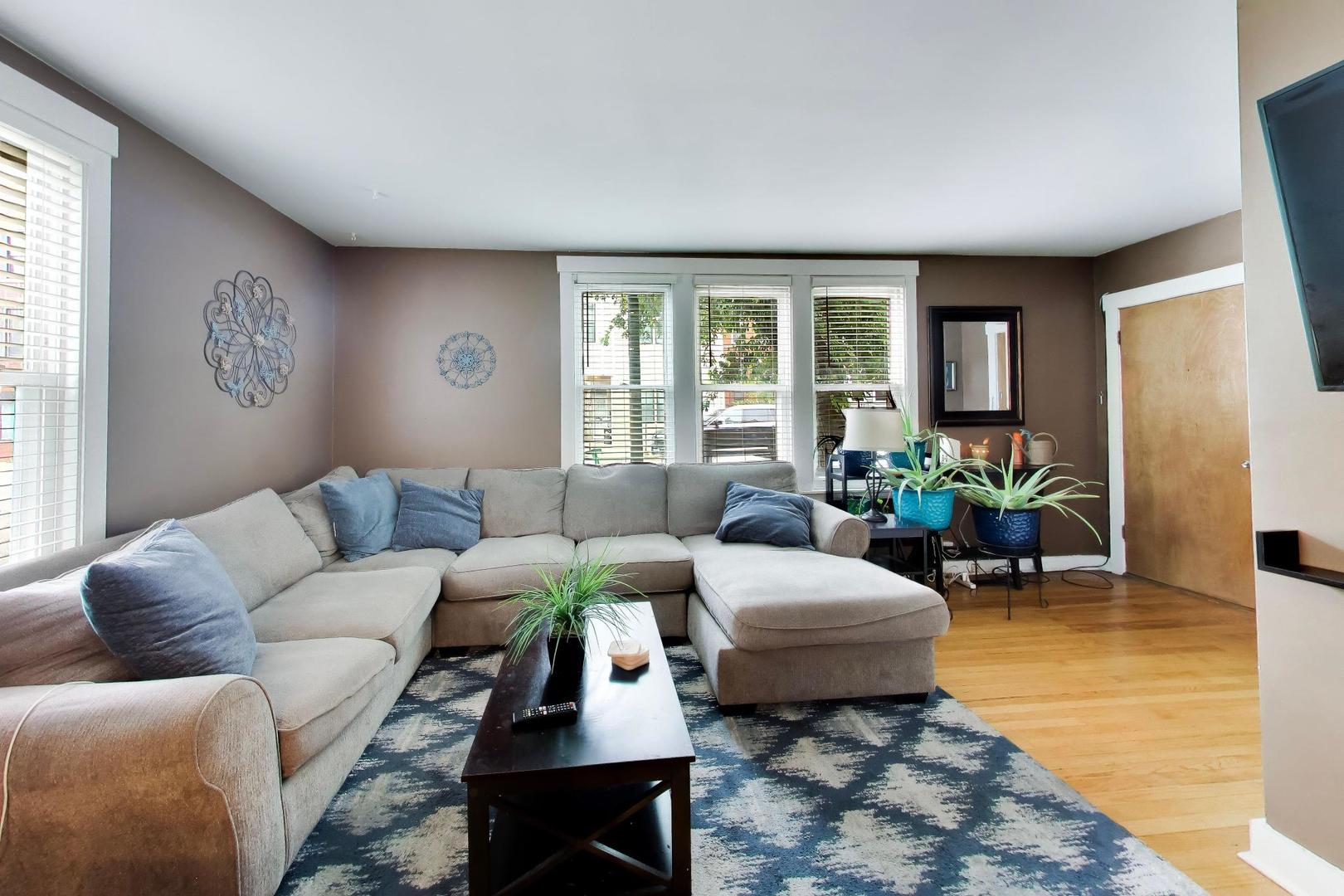 3501 N Damen Avenue Property Photo 13