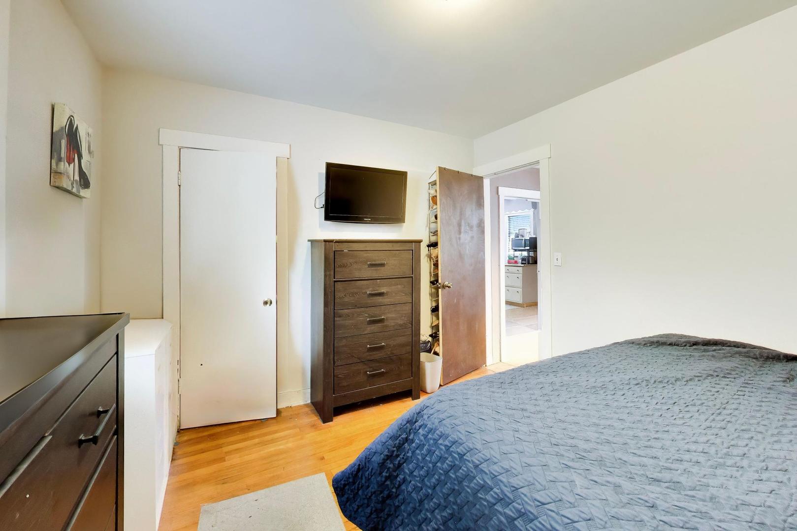 3501 N Damen Avenue Property Photo 22
