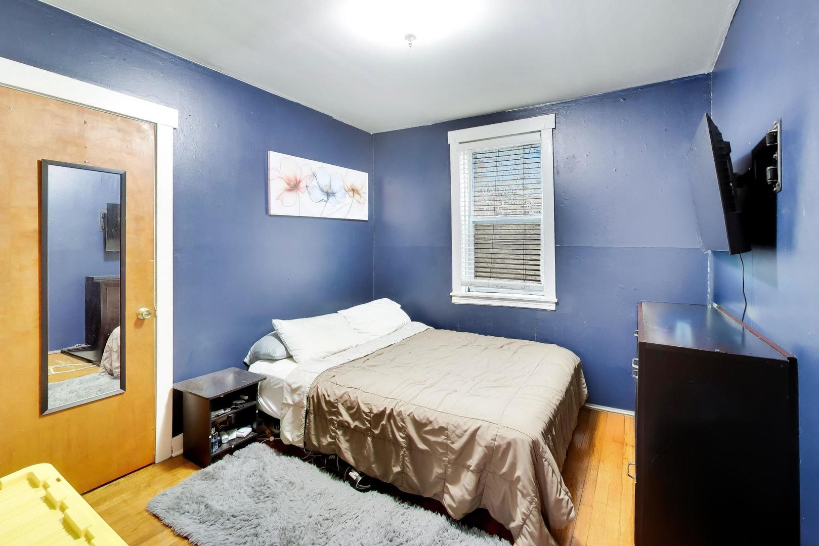 3501 N Damen Avenue Property Photo 23