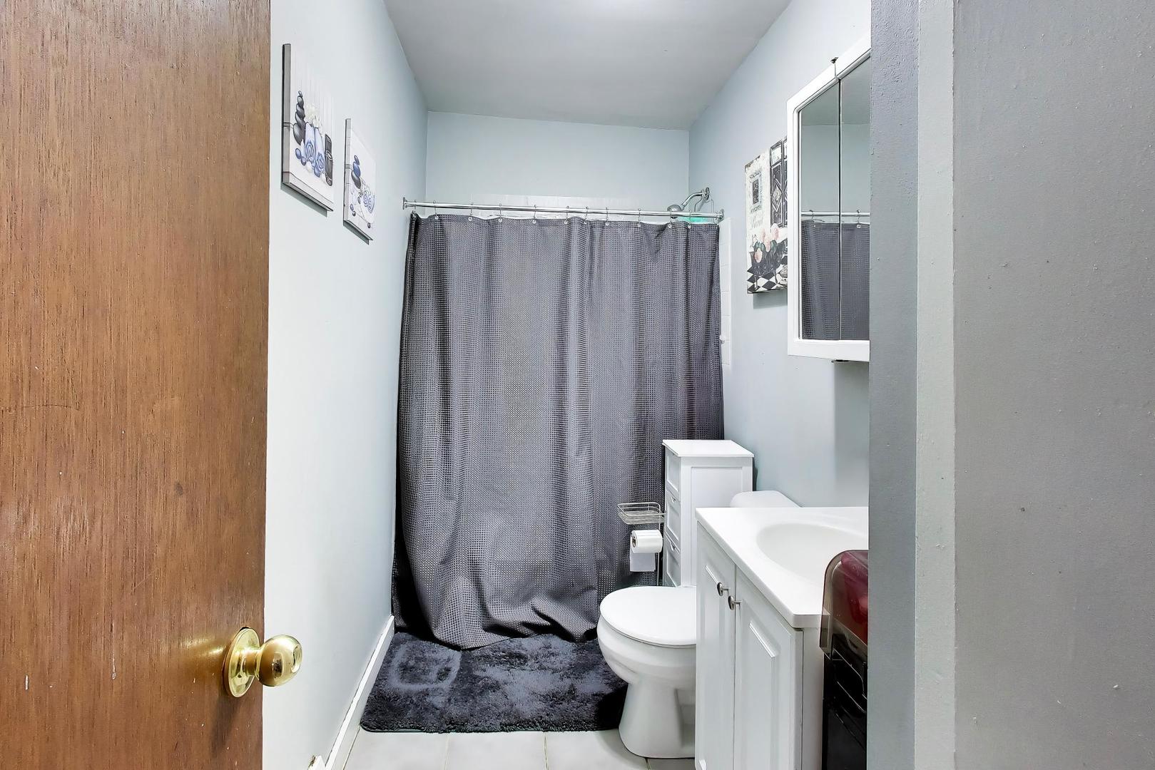 3501 N Damen Avenue Property Photo 25