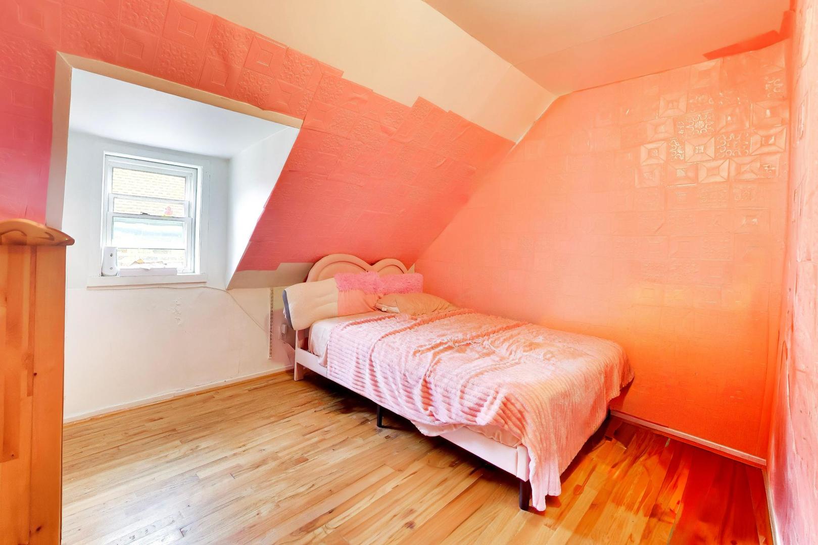3501 N Damen Avenue Property Photo 47