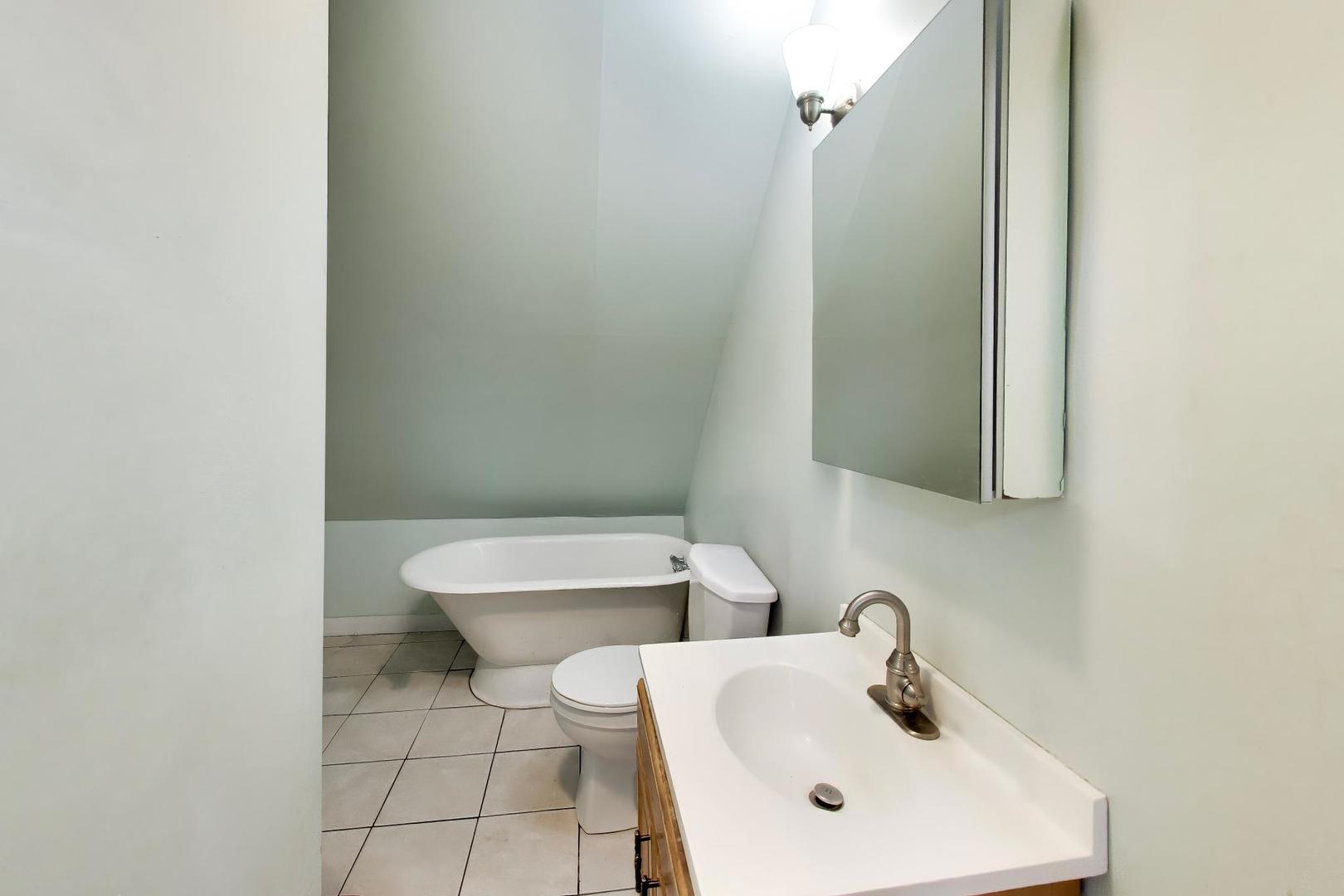 3501 N Damen Avenue Property Photo 50