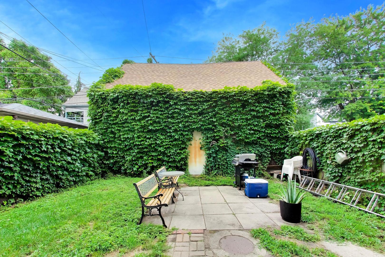 3501 N Damen Avenue Property Photo 58