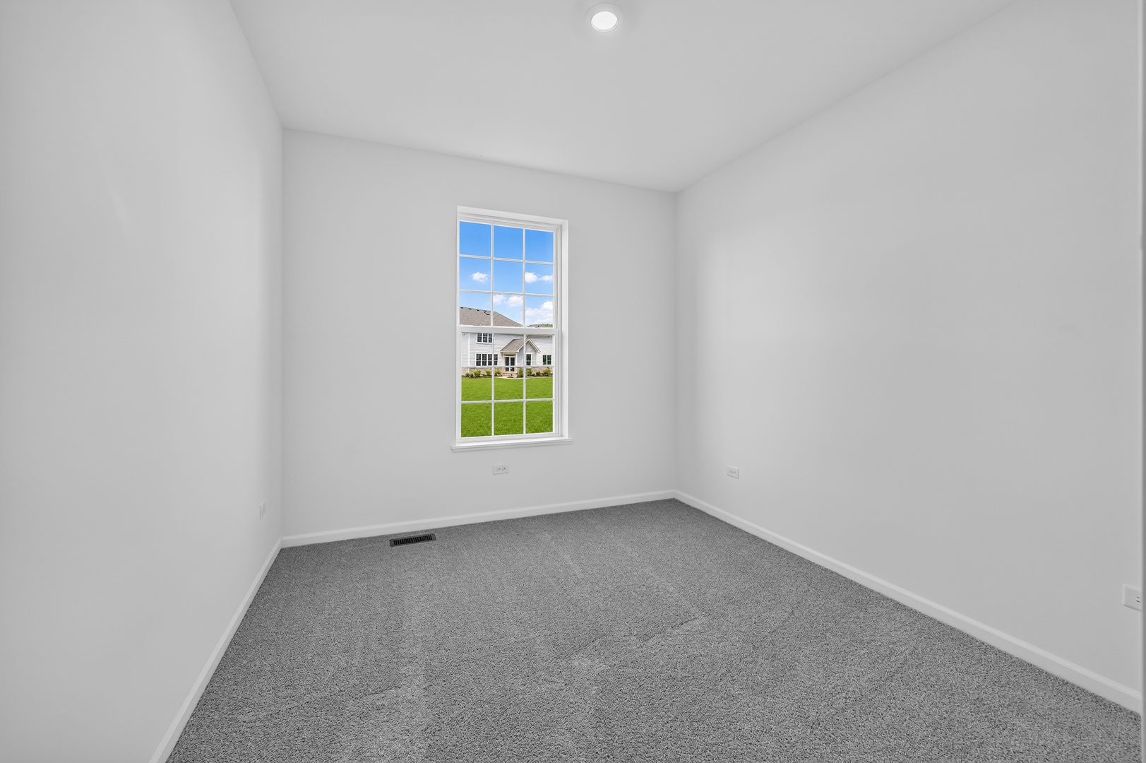 565 Arye Drive Property Photo 17