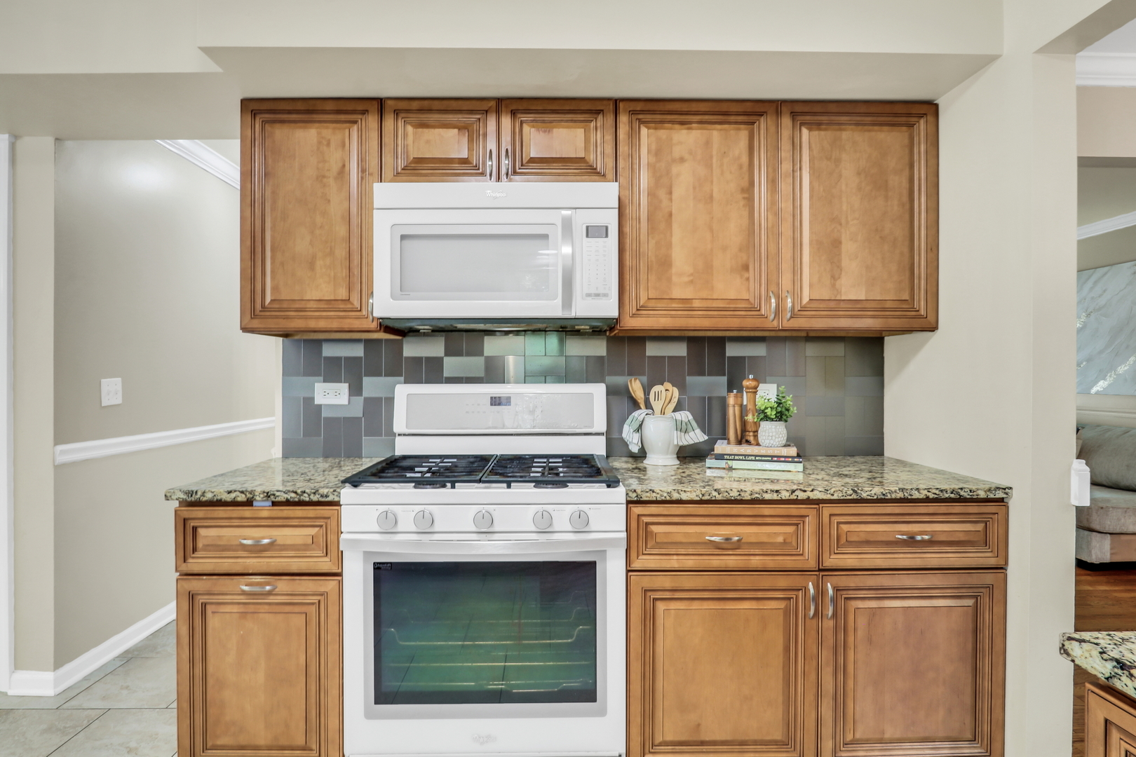 400 Cross Arm Drive Property Photo 15
