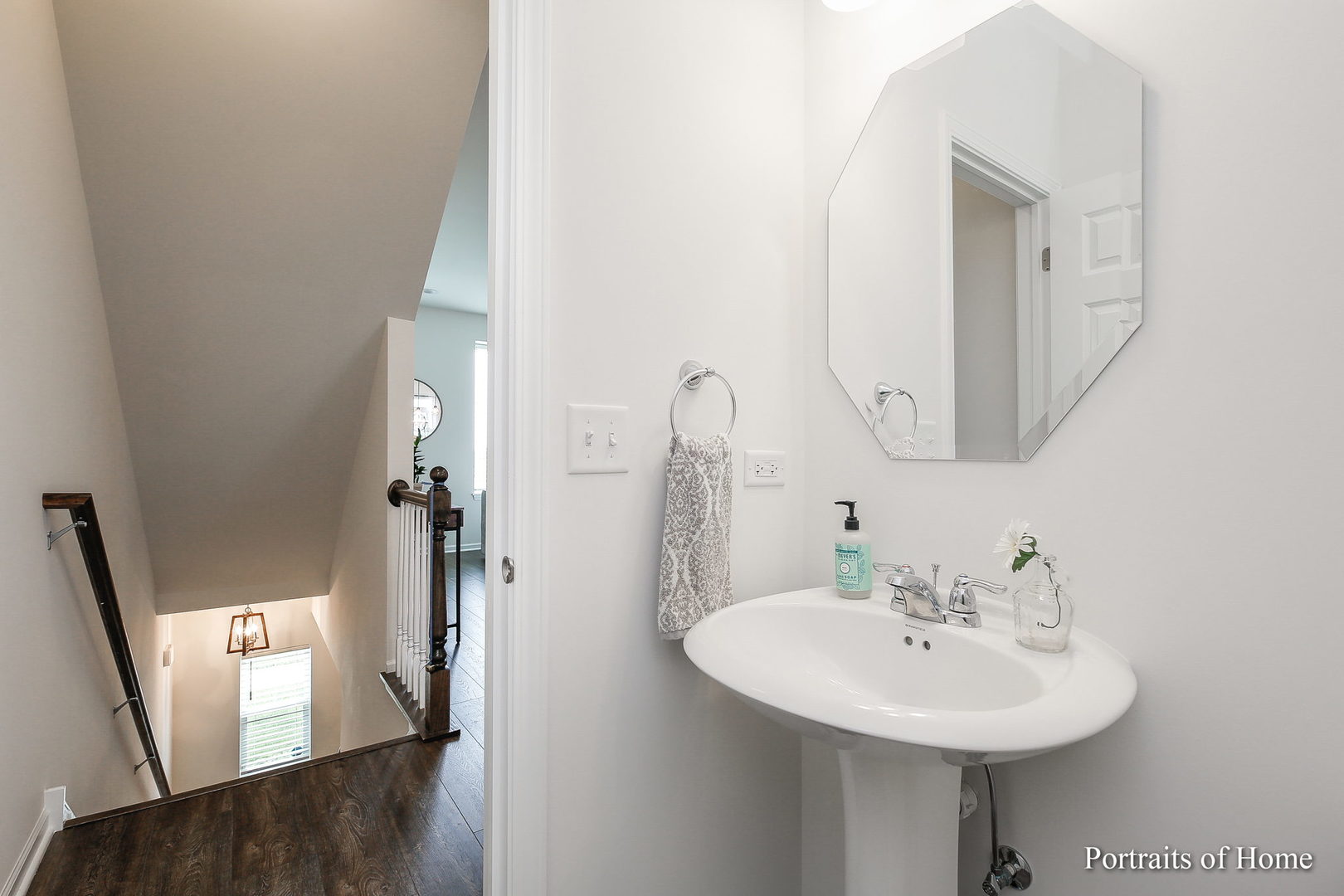 4169 Calder Lane Property Photo 13