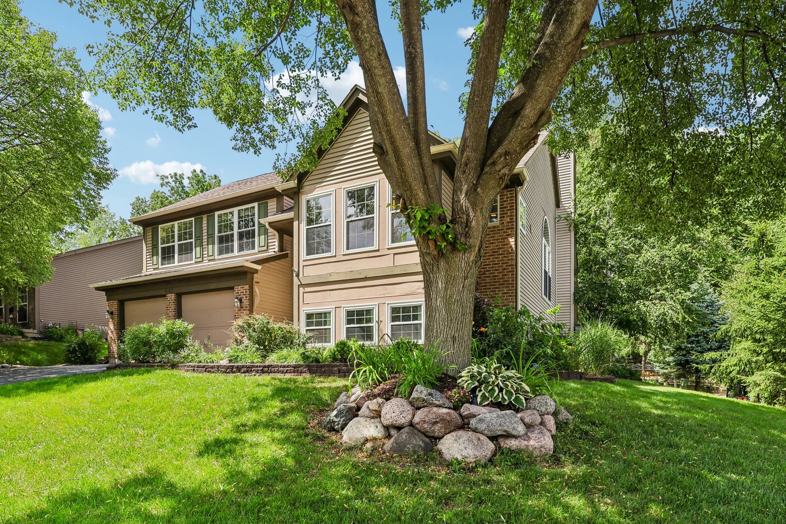 442 Harbor Drive Property Photo 3