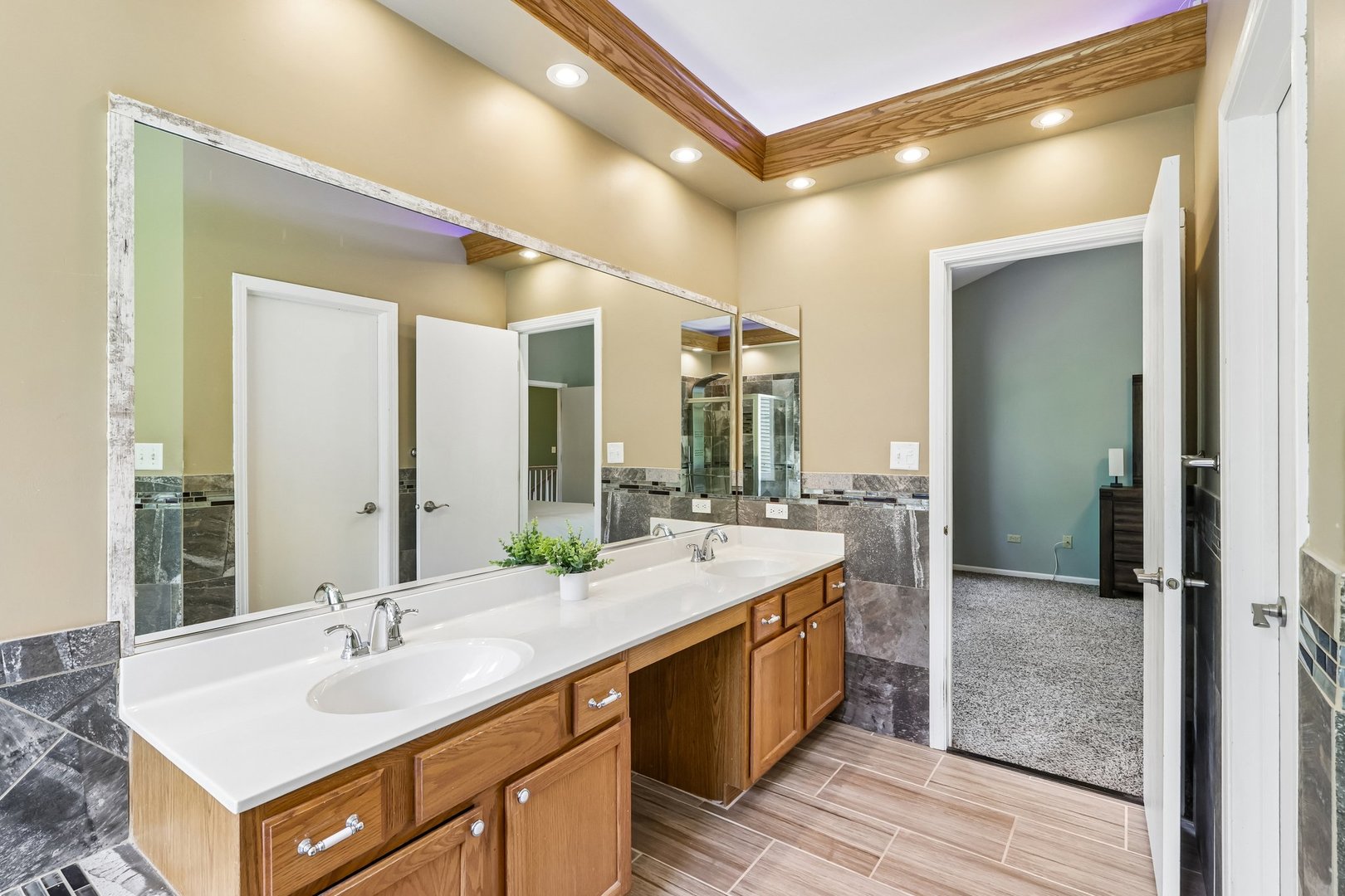 442 Harbor Drive Property Photo 17