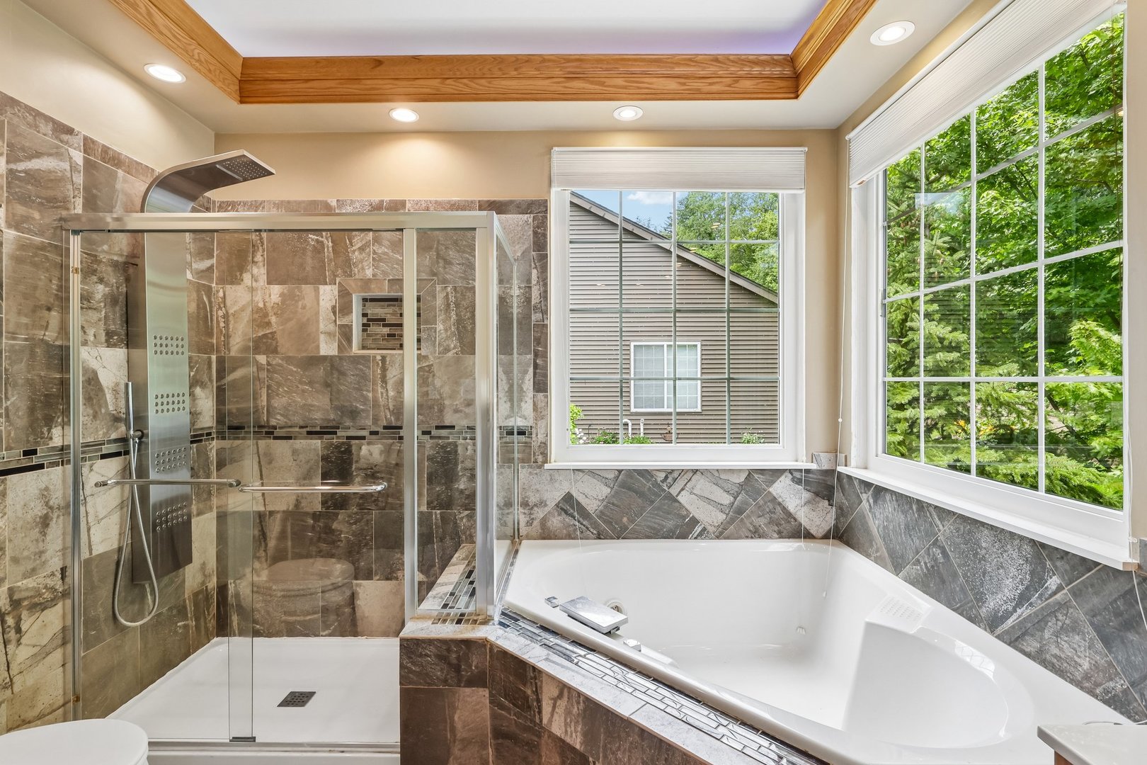 442 Harbor Drive Property Photo 18
