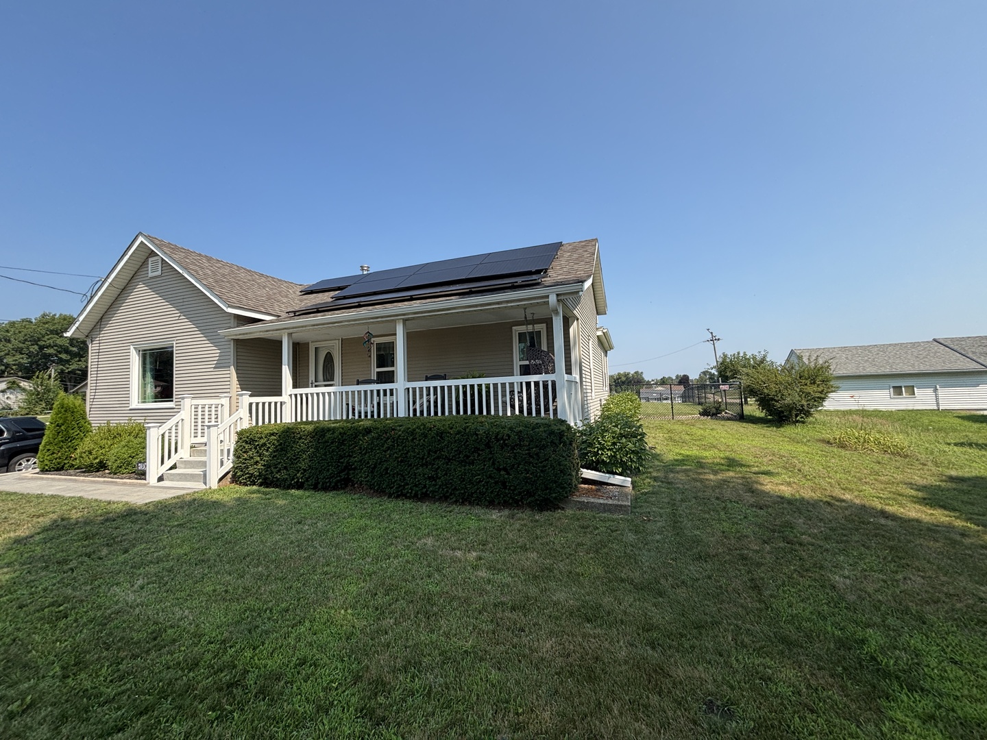921 7th Avenue Property Photo 1
