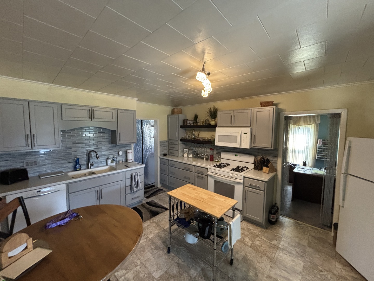 921 7th Avenue Property Photo 8