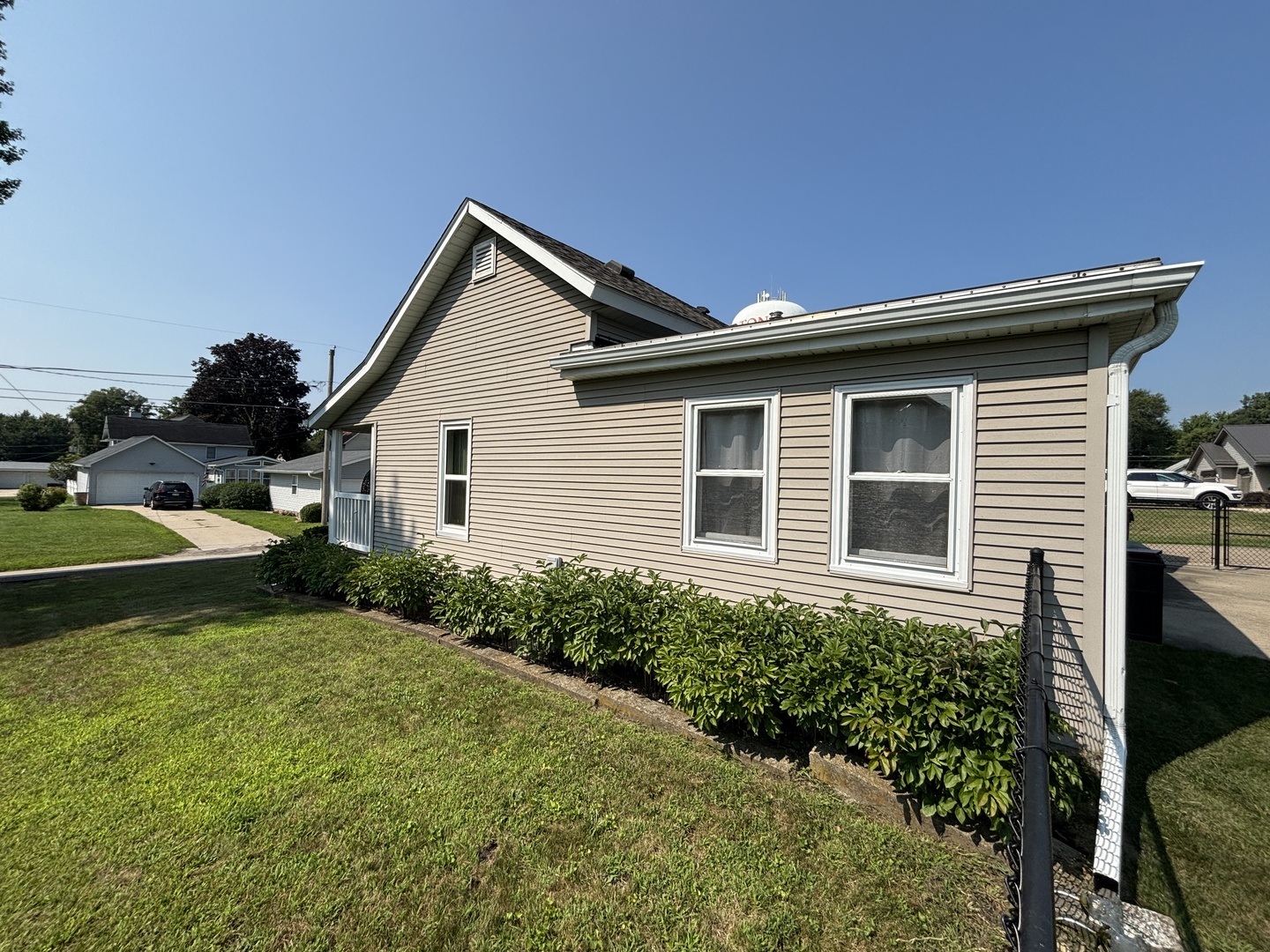 921 7th Avenue Property Photo 22