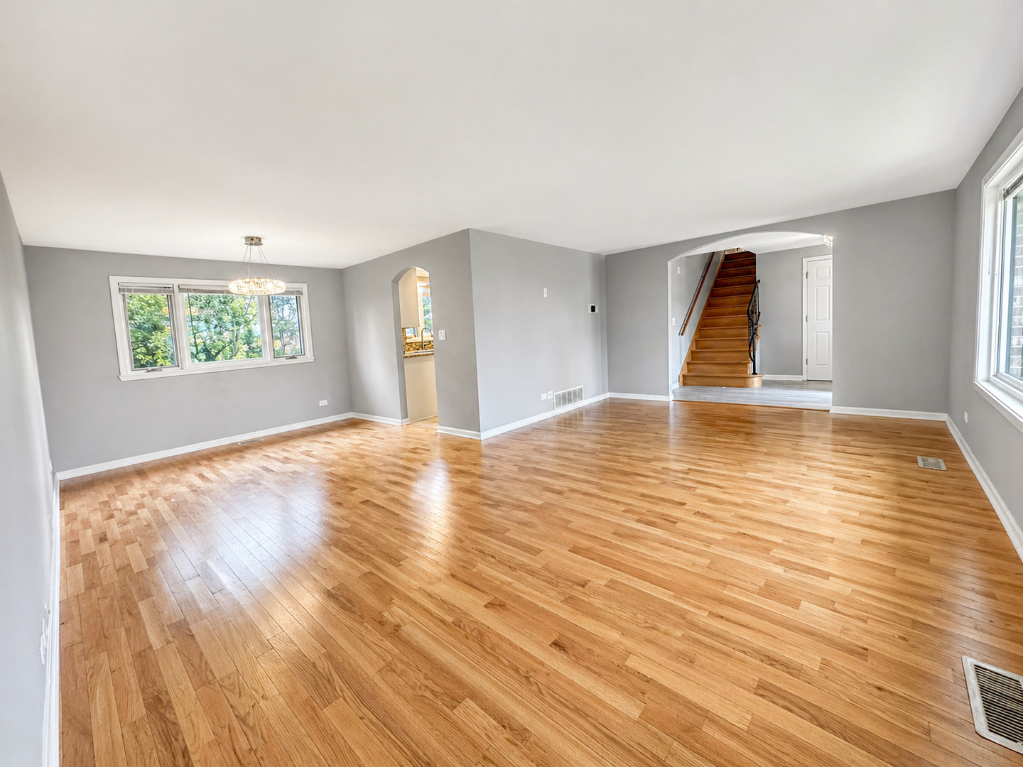 1106 Westfield Lane Property Photo 3
