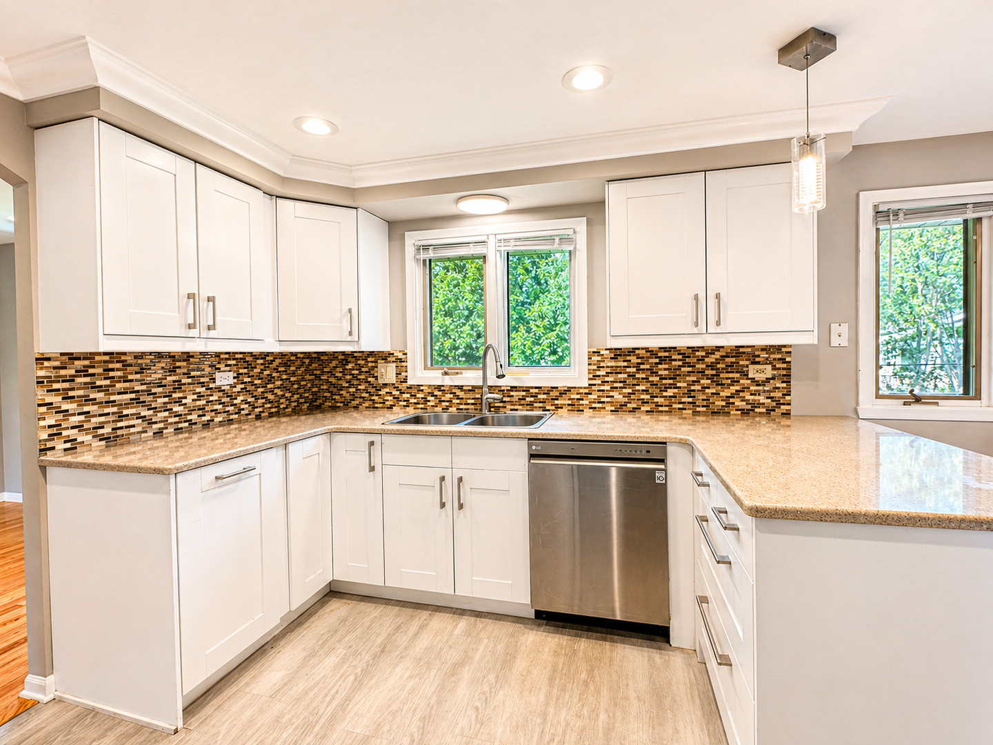 1106 Westfield Lane Property Photo 4
