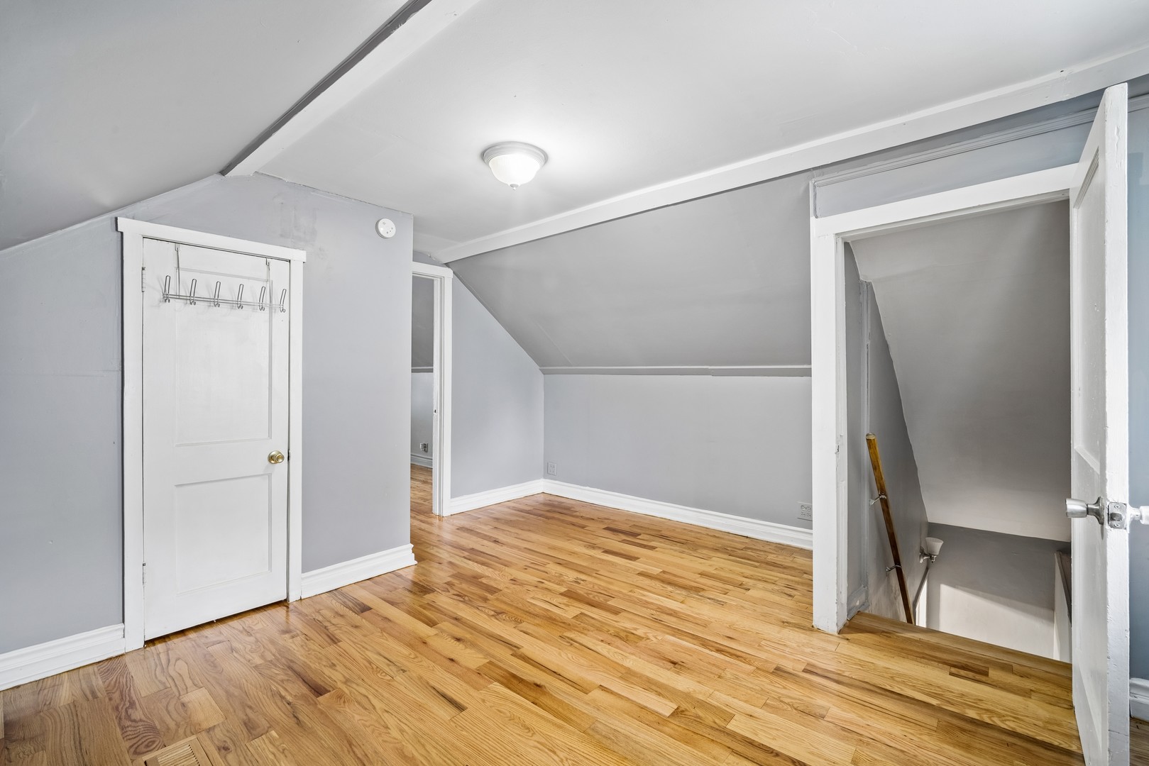 4702 River Road Property Photo 11