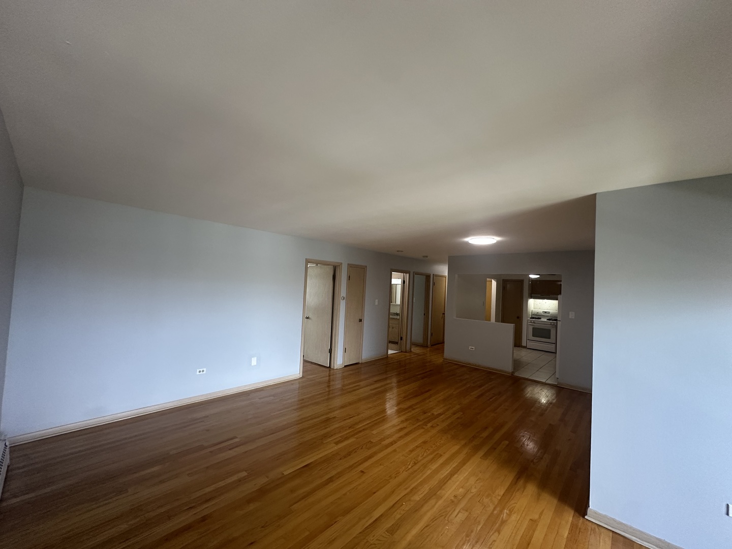 3001 N Paris Avenue 306 Property Photo 9