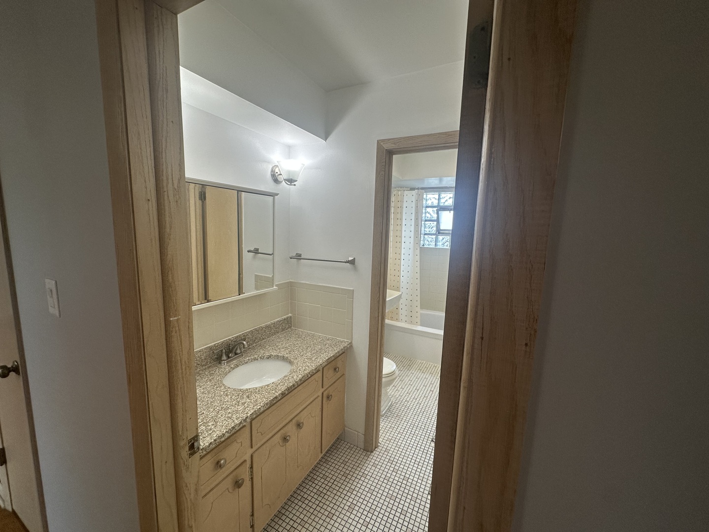 3001 N Paris Avenue 306 Property Photo 13
