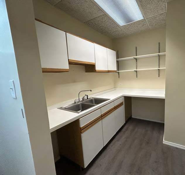1795 S Washington Street 103 Property Photo 9