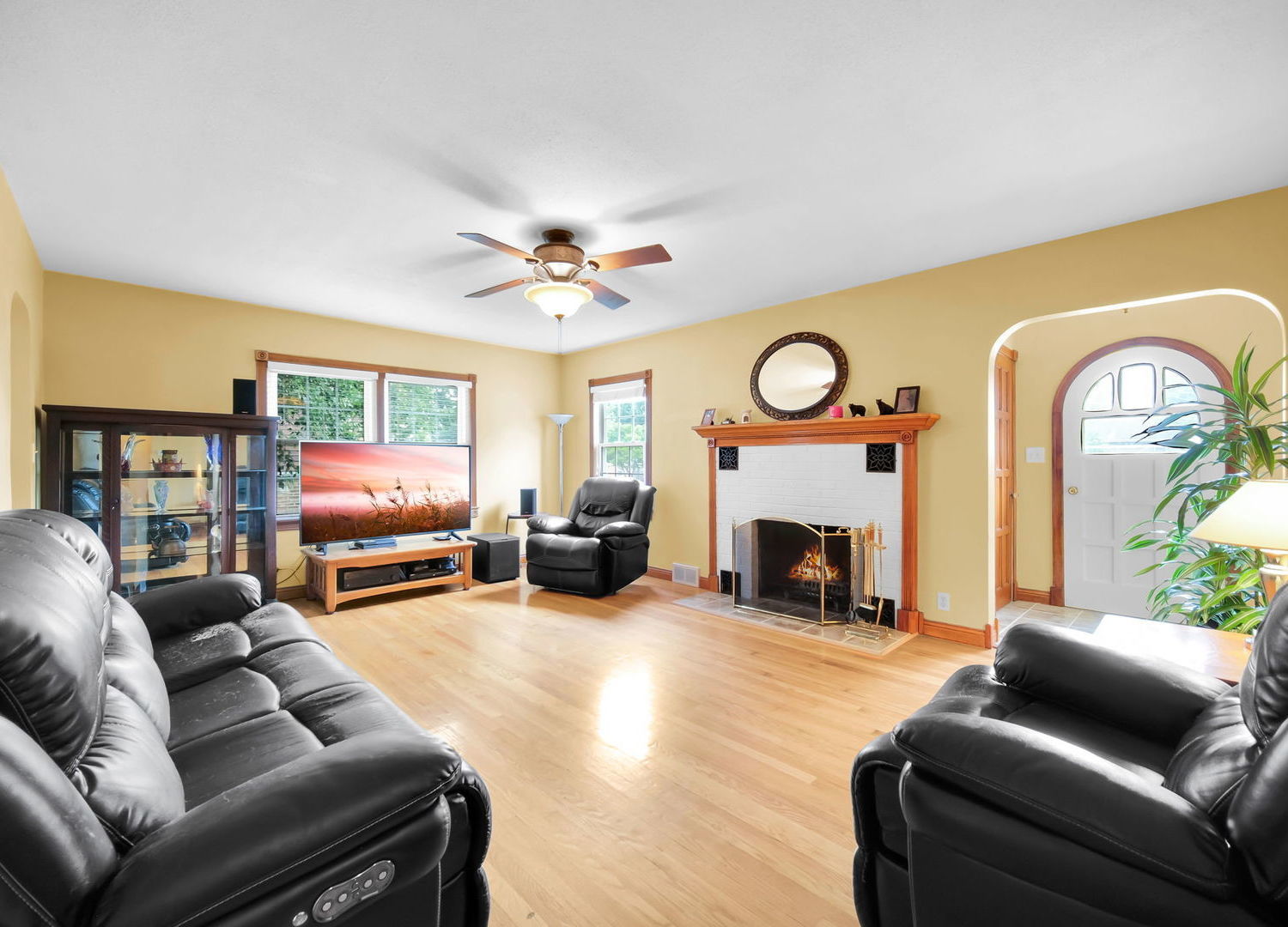517 E Grand Lake Boulevard Property Photo 5