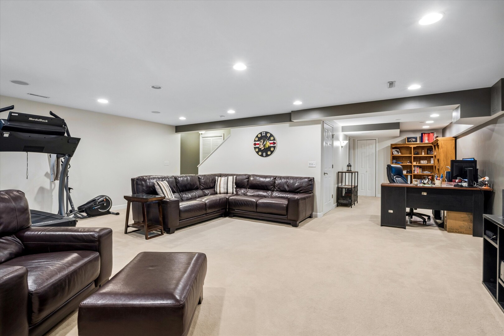 2446 Abbey Drive Property Photo 15