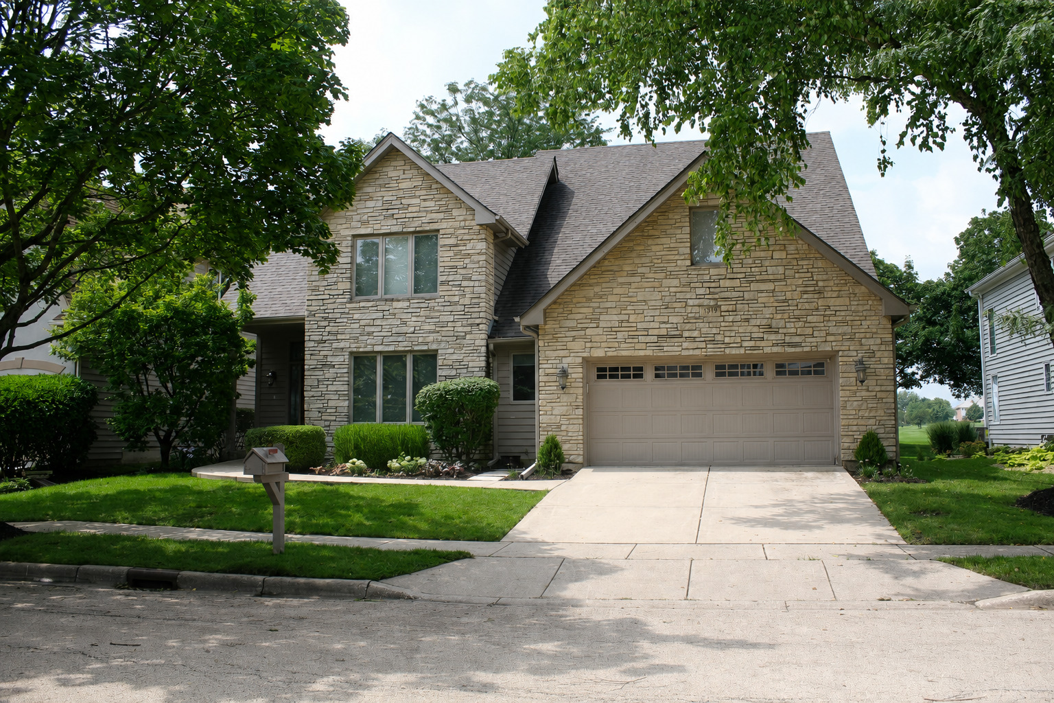 1319 Cranbrook Circle Property Image