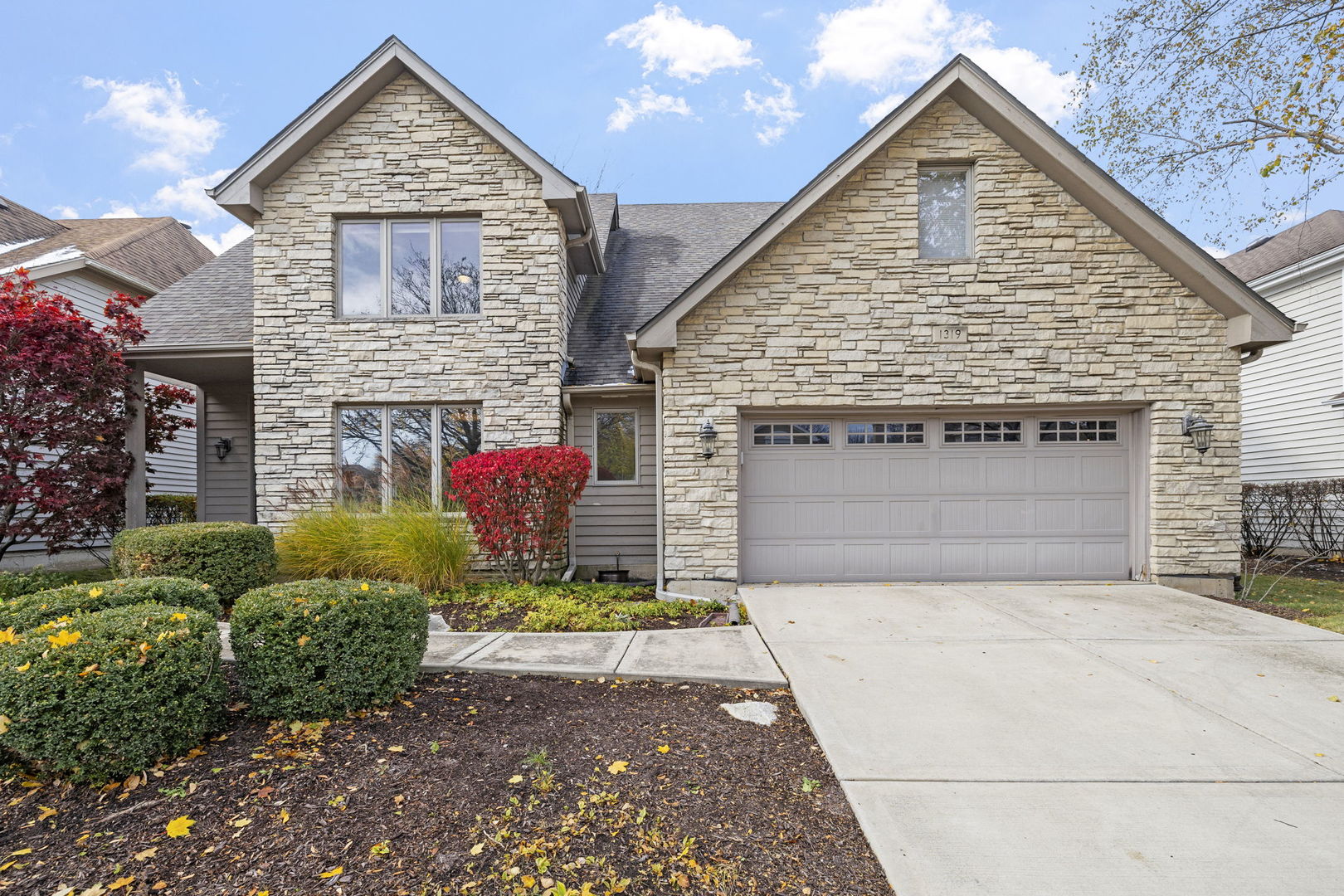 1319 Cranbrook Circle Property Photo 3