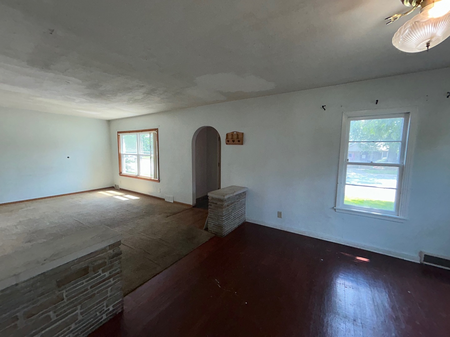 165 W 34th Street Property Photo 6