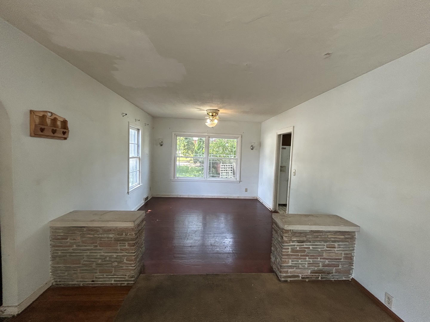 165 W 34th Street Property Photo 8