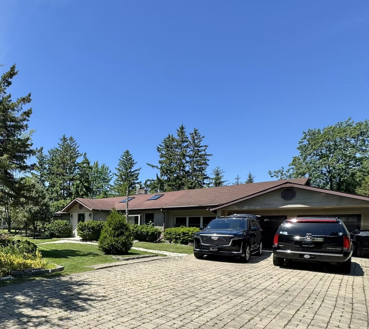 1802 Walnut Circle Property Photo 1