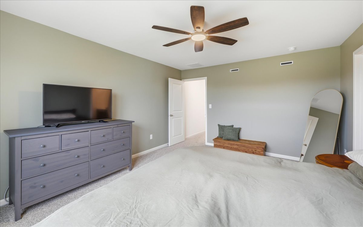 116 Fieldcrest Avenue Property Photo 16