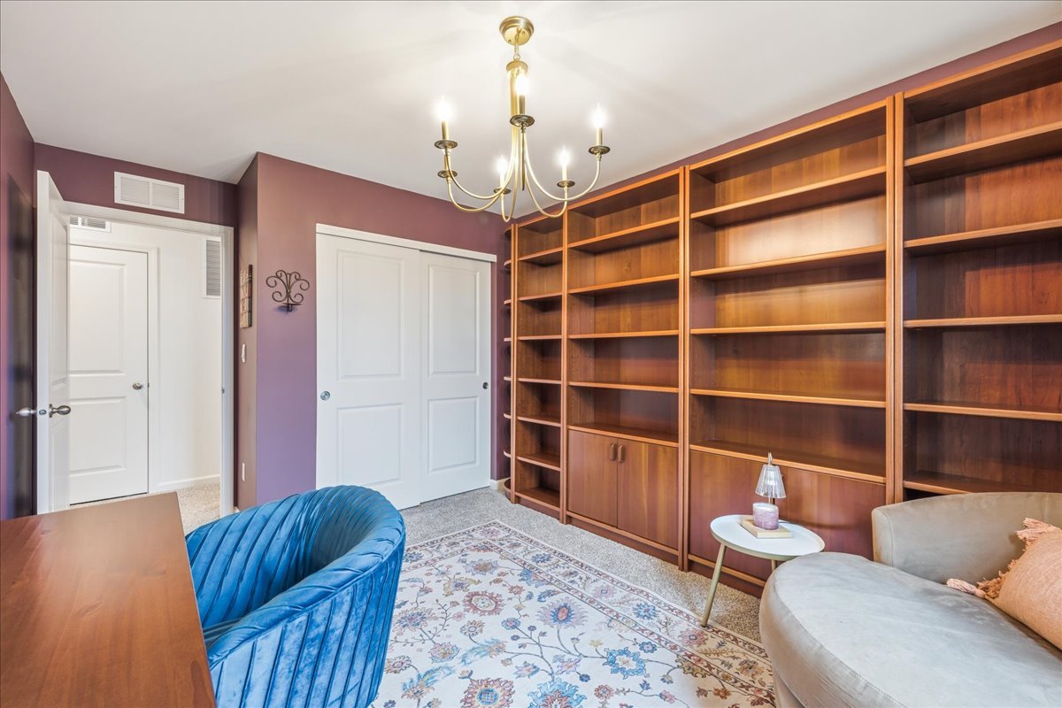 116 Fieldcrest Avenue Property Photo 23