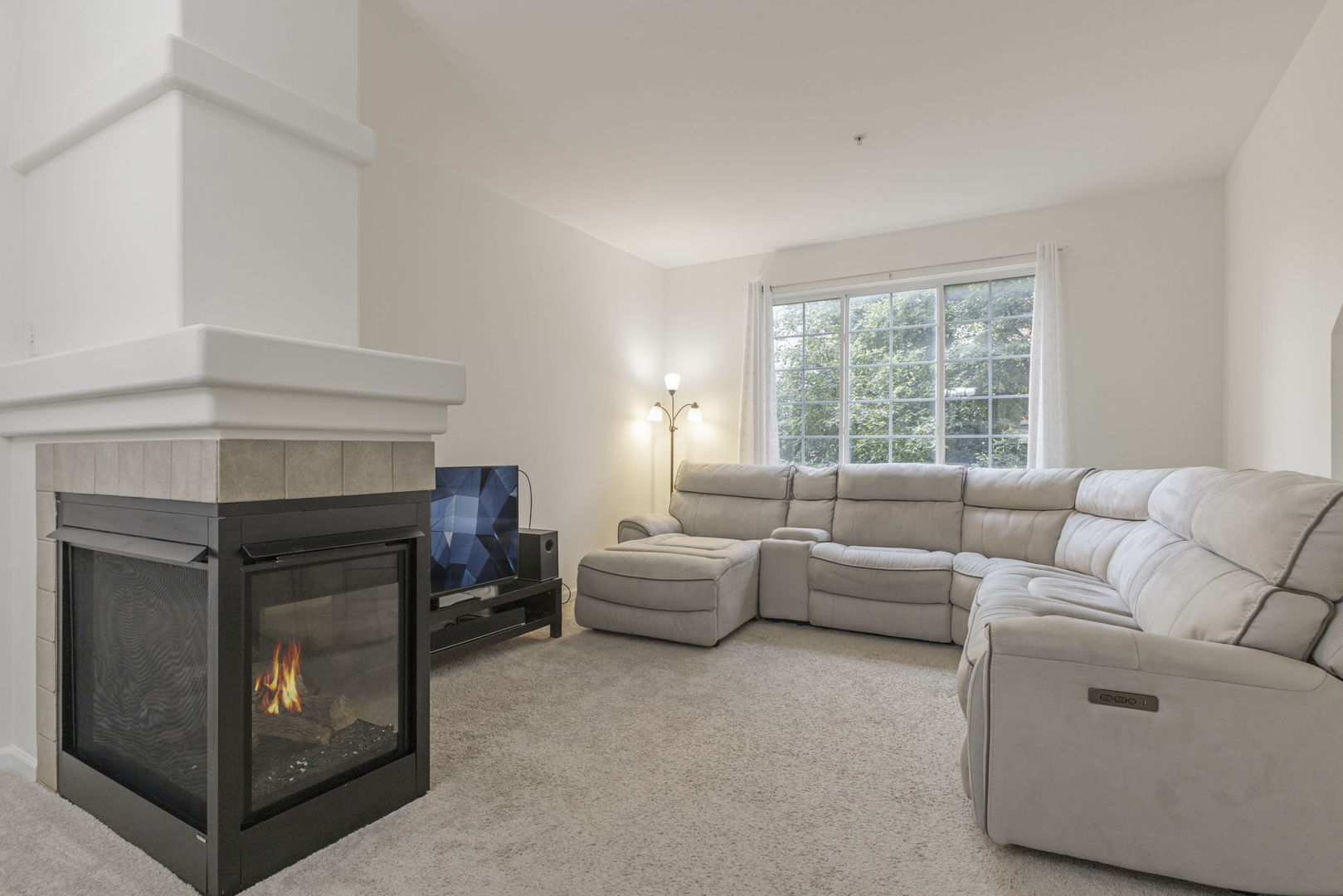721 Hanbury Drive Property Photo 3