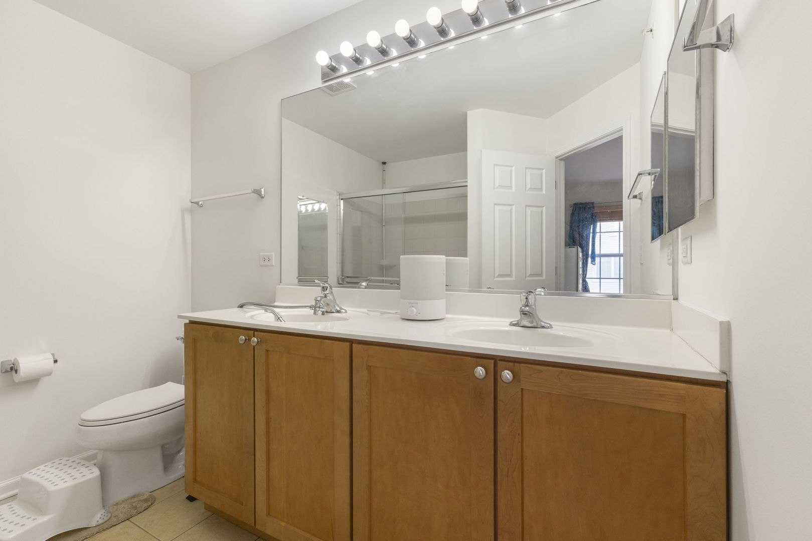 721 Hanbury Drive Property Photo 12