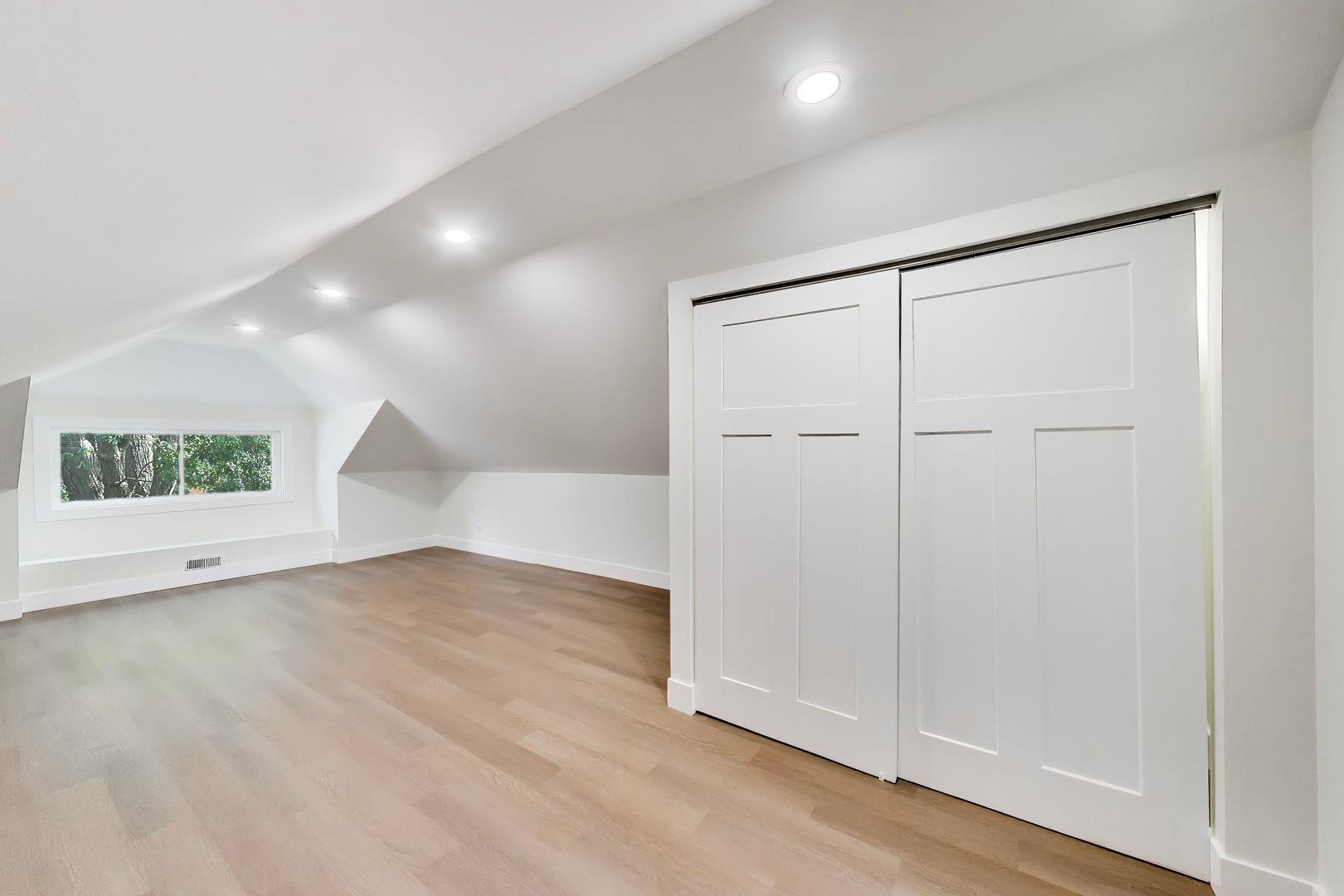 4911 W Argyle Street Property Photo 29