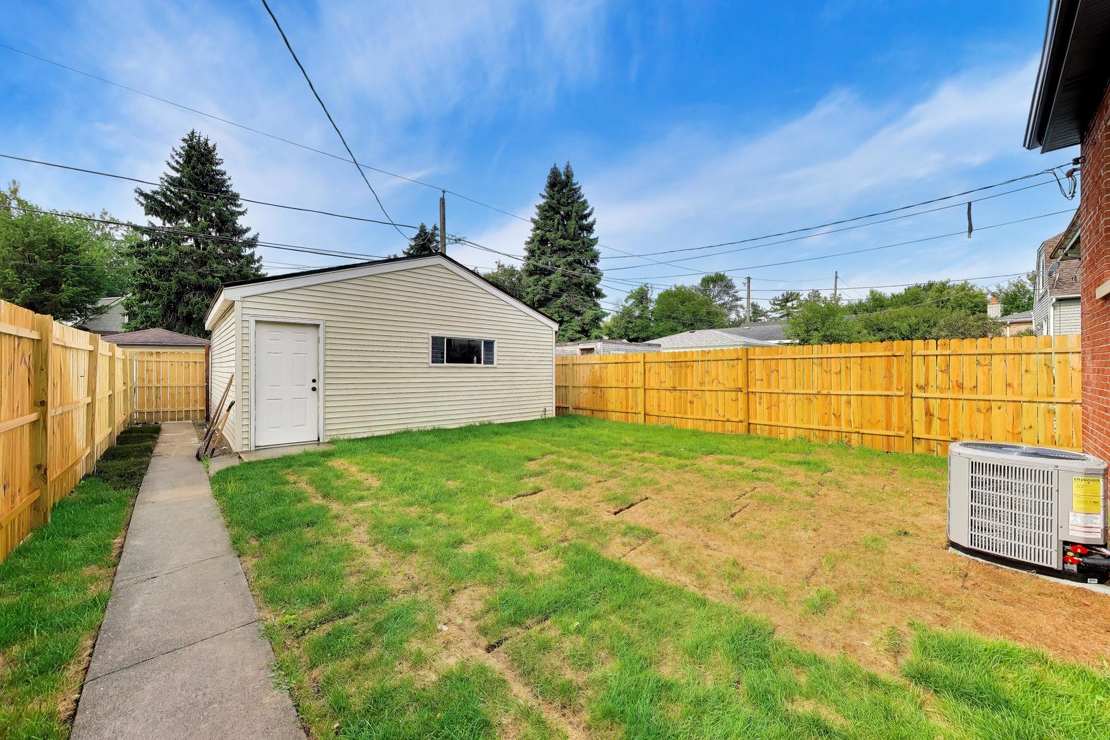 4911 W Argyle Street Property Photo 43