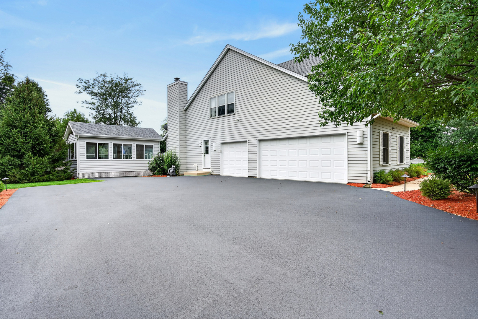 583 Running Deer Lane Property Photo 40