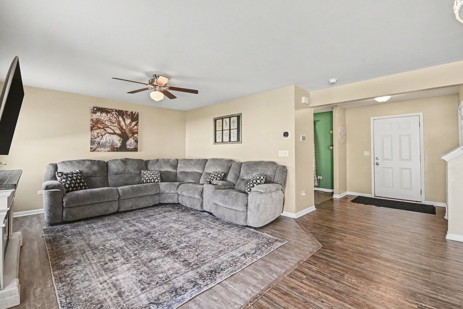 6617 Eich Drive Property Photo 5