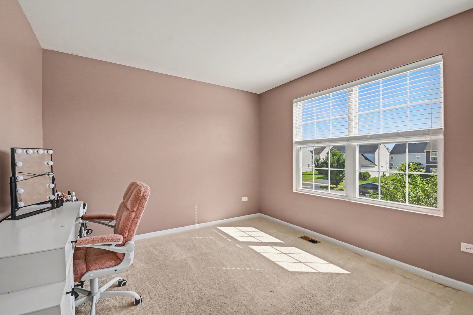6617 Eich Drive Property Photo 16