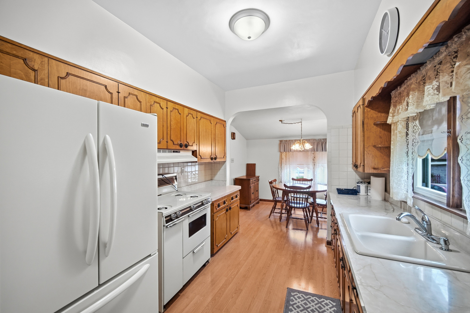 19580 Glenwood Road Property Photo 9