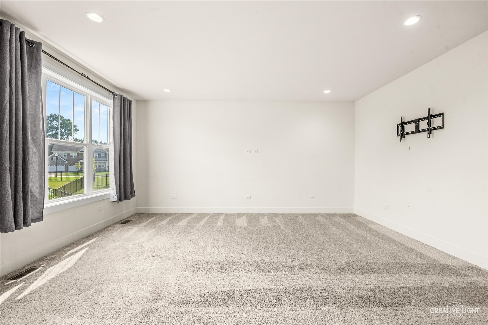 3553 Doral Drive Property Photo 8