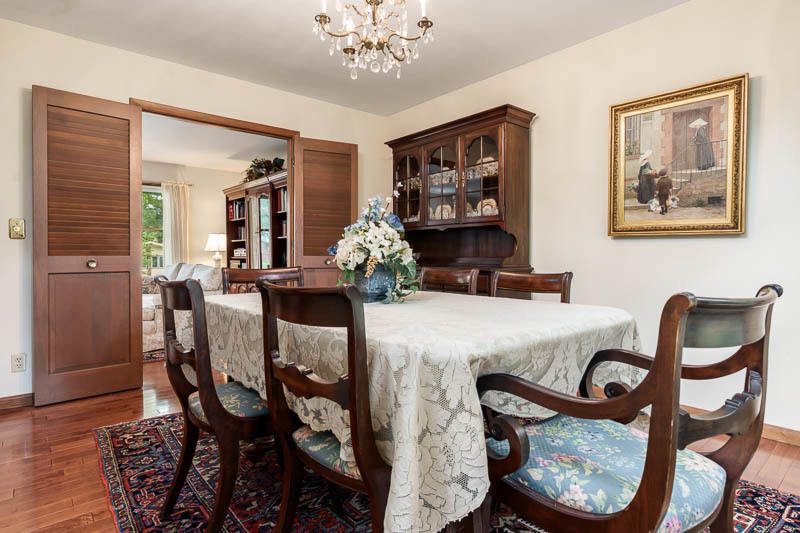 3342 Montlake Drive Property Photo 13