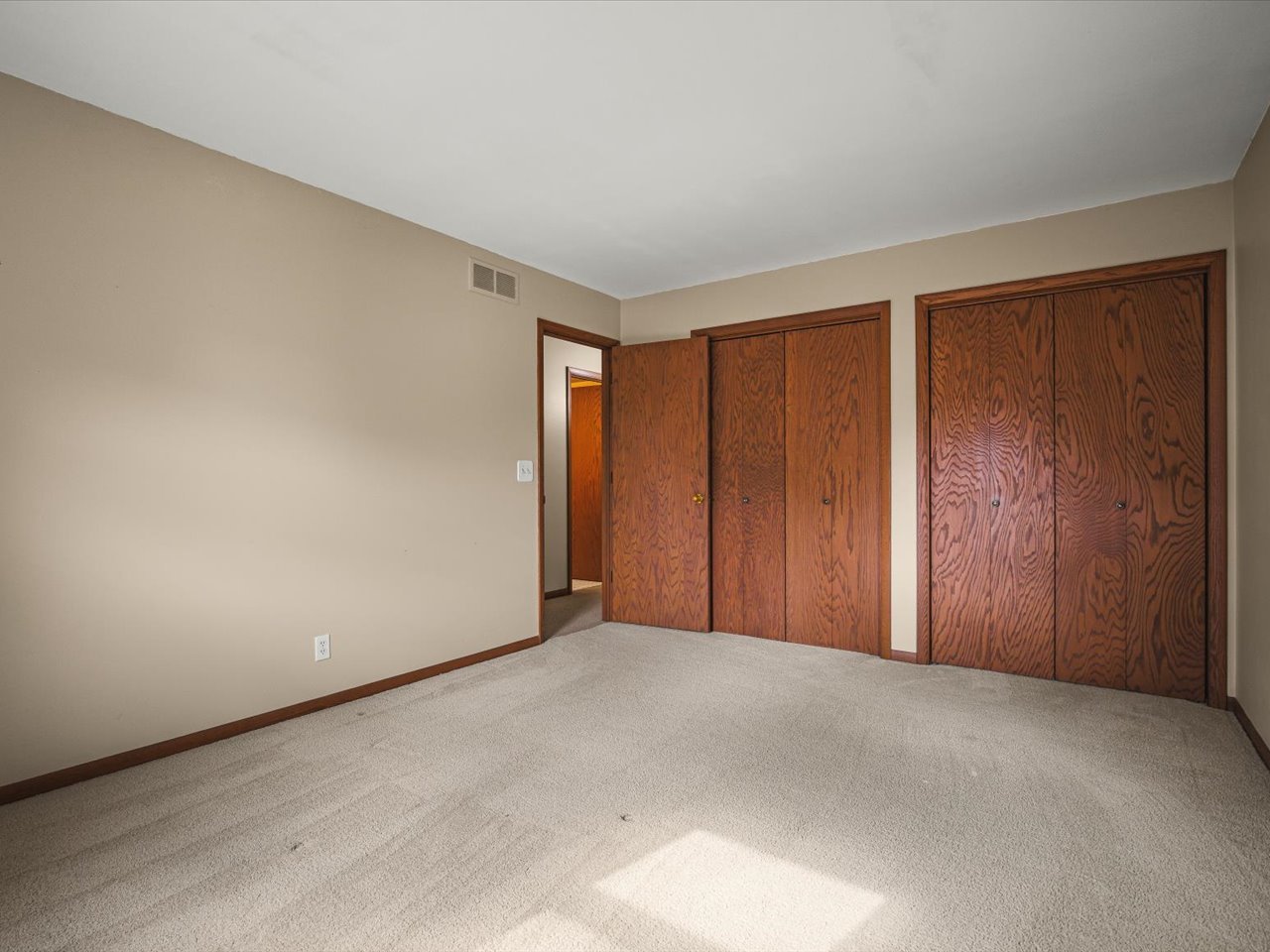 3342 Montlake Drive Property Photo 19