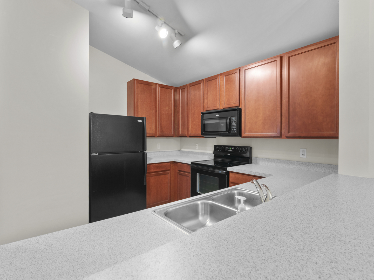 236 Bertram Drive J Property Photo 12